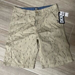 Dkny size 18 shorts